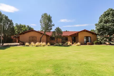214 E 26th St, Littlefield, TX 79339