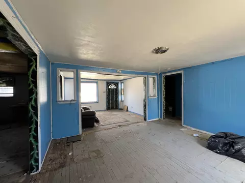 Living - 210 E 36th St, Lubbock, TX 79404 photo 3 of 7