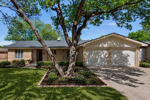 6806 Norfolk Ave, Lubbock, TX 79413