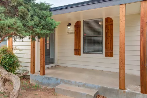 2308 30th St, Lubbock, TX 79411