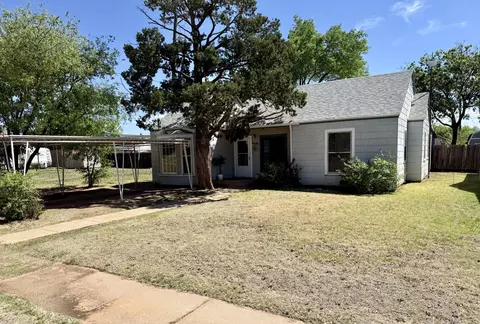 203 S Farmer St, Crosbyton, TX 79322