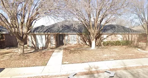 6016 76th St, Lubbock, TX 79424