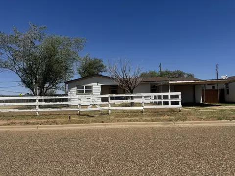 3303 E 14th St, Lubbock, TX 79403
