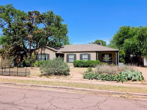 2508 24th St, Lubbock, TX 79410