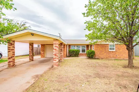 2417 E 28th St, Lubbock, TX 79404