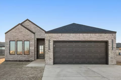 1415 Farmhouse Ave, Wolfforth, TX 79382