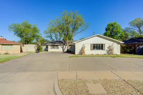 3824 64th Dr, Lubbock, TX 79413