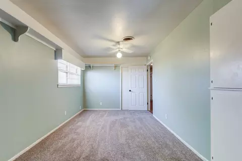 Bedroom - 308 E 9th St, Anton, TX 79313 photo 4 of 8
