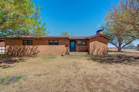 Exterior - 308 E 9th St, Anton, TX 79313 photo 2 of 8