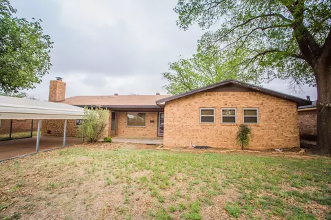 1110 S Pecos Dr, Brownfield, TX 79316