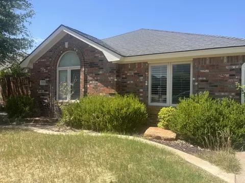 10306 Vicksburg Ave, Lubbock, TX 79424
