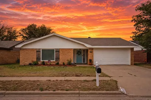 5521 1st Pl, Lubbock, TX 79416