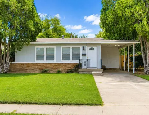 2013 48th St, Lubbock, TX 79412