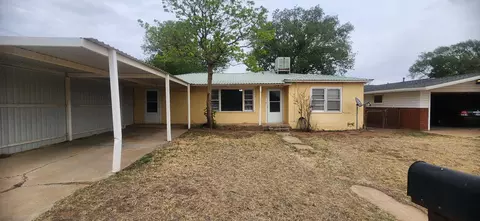 1319 W 6th St, Littlefield, TX 79339