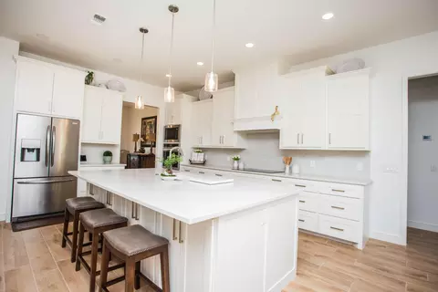 Kitchen - 209 S Holliday St, Plainview, TX 79072 photo 1 of 3