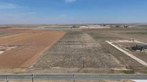 7015 E Cr 5900, Idalou, TX 79329