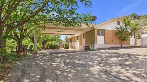 590 Comanche Dr, Lubbock, TX 79404