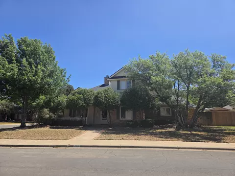 8301 Gardner Ave, Lubbock, TX 79424