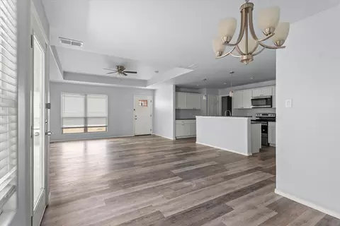 8414 11th St, Lubbock, TX 79416