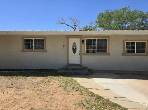 101 Morningside Ave, Denver City, TX 79323