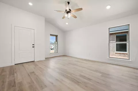 2412 Bryan Ave, Wolfforth, TX 79382 photo 7