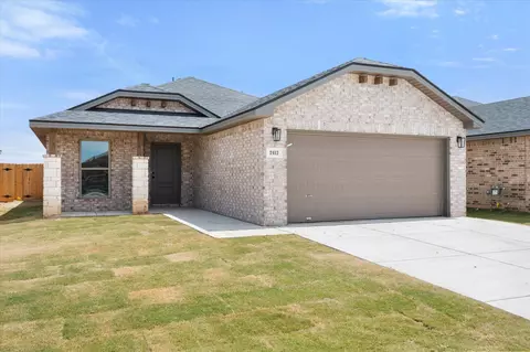 2412 Bryan Ave, Wolfforth, TX 79382