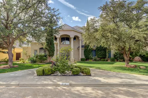 1914 Aberdeen Ave, Lubbock, TX 79407