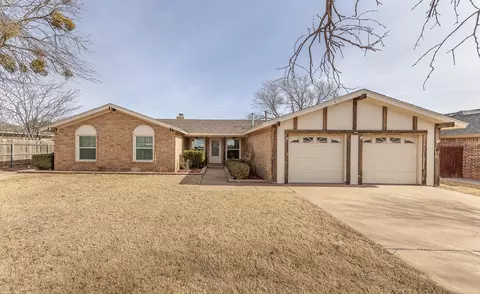 6 Ridge Rd, Ransom Canyon, TX 79366