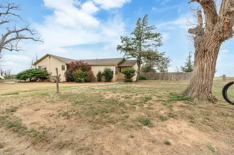 2723 Cr Road O, Friona, TX 79035