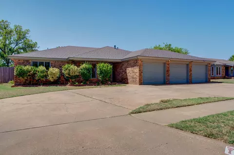 5523 74th St, Lubbock, TX 79424