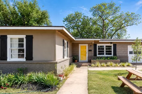 4219 37th St, Lubbock, TX 79413