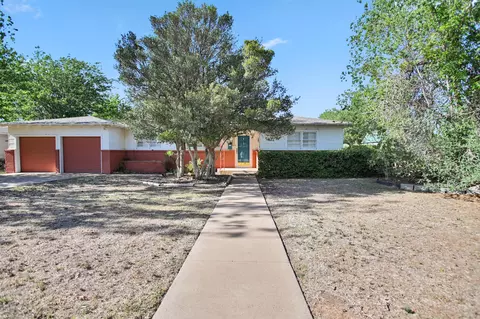 3706 37th St, Lubbock, TX 79413