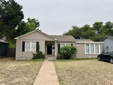 2707 31st St, Lubbock, TX 79410