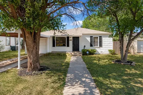 2810 42nd St, Lubbock, TX 79413