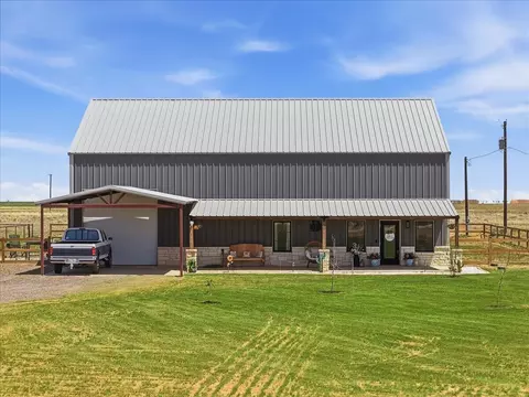 183 Allison Rd, Wilson, TX 79381