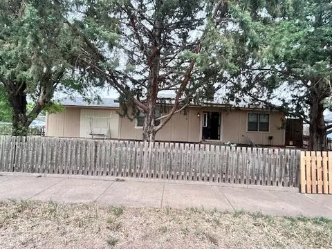 9109 Canton Ave, Lubbock, TX 79423