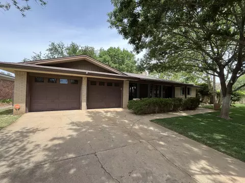 3702 69th St, Lubbock, TX 79413