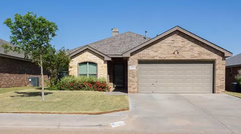 11203 Akron Ave, Lubbock, TX 79423