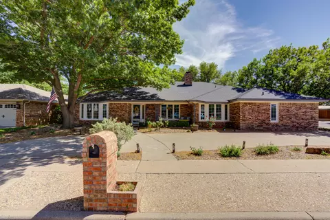 5715 75th St, Lubbock, TX 79424