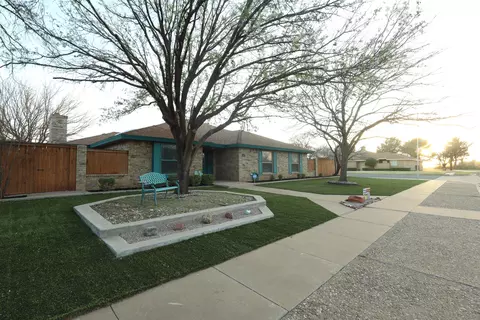5815 Duke St, Lubbock, TX 79416