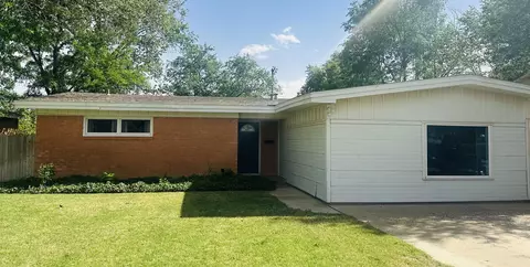 3005 55th St, Lubbock, TX 79413