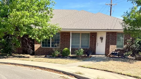 3102 110th St, Lubbock, TX 79423