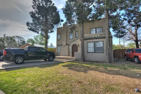 2203 20th St, Lubbock, TX 79411