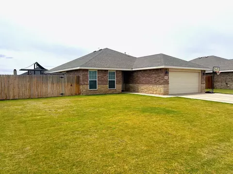 8803 10th Pl, Lubbock, TX 79416