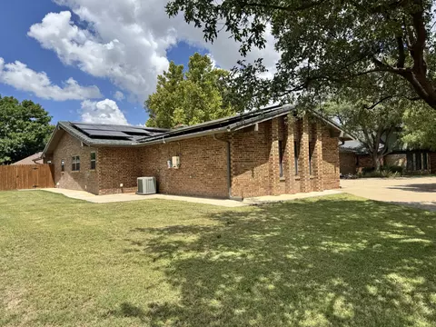 Exterior - 215 Lometa Dr, Plainview, TX 79072 photo 7 of 7