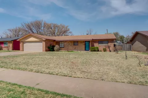4816 8th St, Lubbock, TX 79416