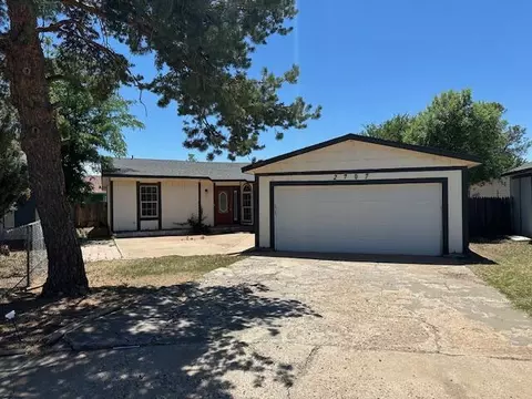 2707 92nd St, Lubbock, TX 79423