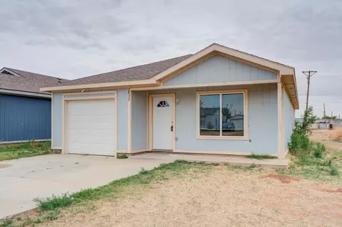 2832 E 7th St, Lubbock, TX 79403