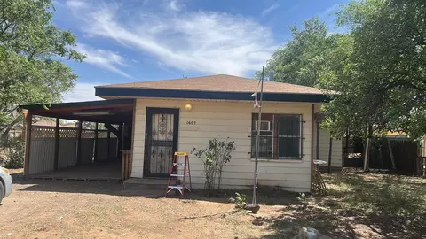 1609 45th St, Lubbock, TX 79412