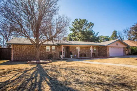 108 E 26th St, Littlefield, TX 79339